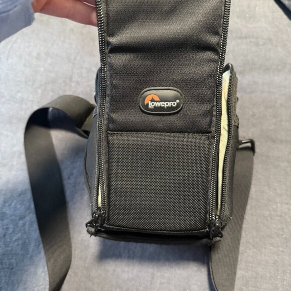 Lowepro camera Lens Bag Black - Picture 4 of 7